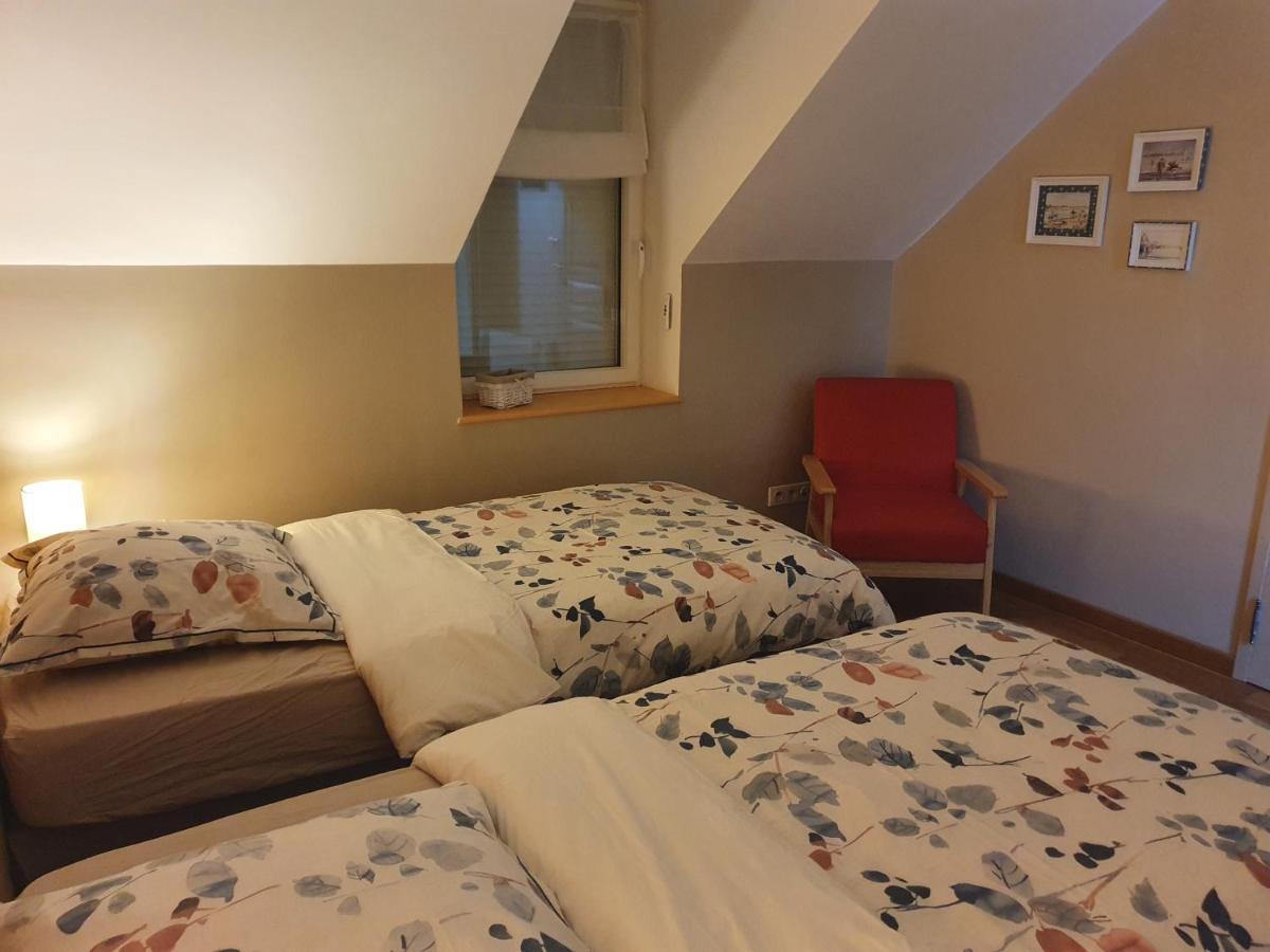 Gite La Motte Vesly Exterior foto